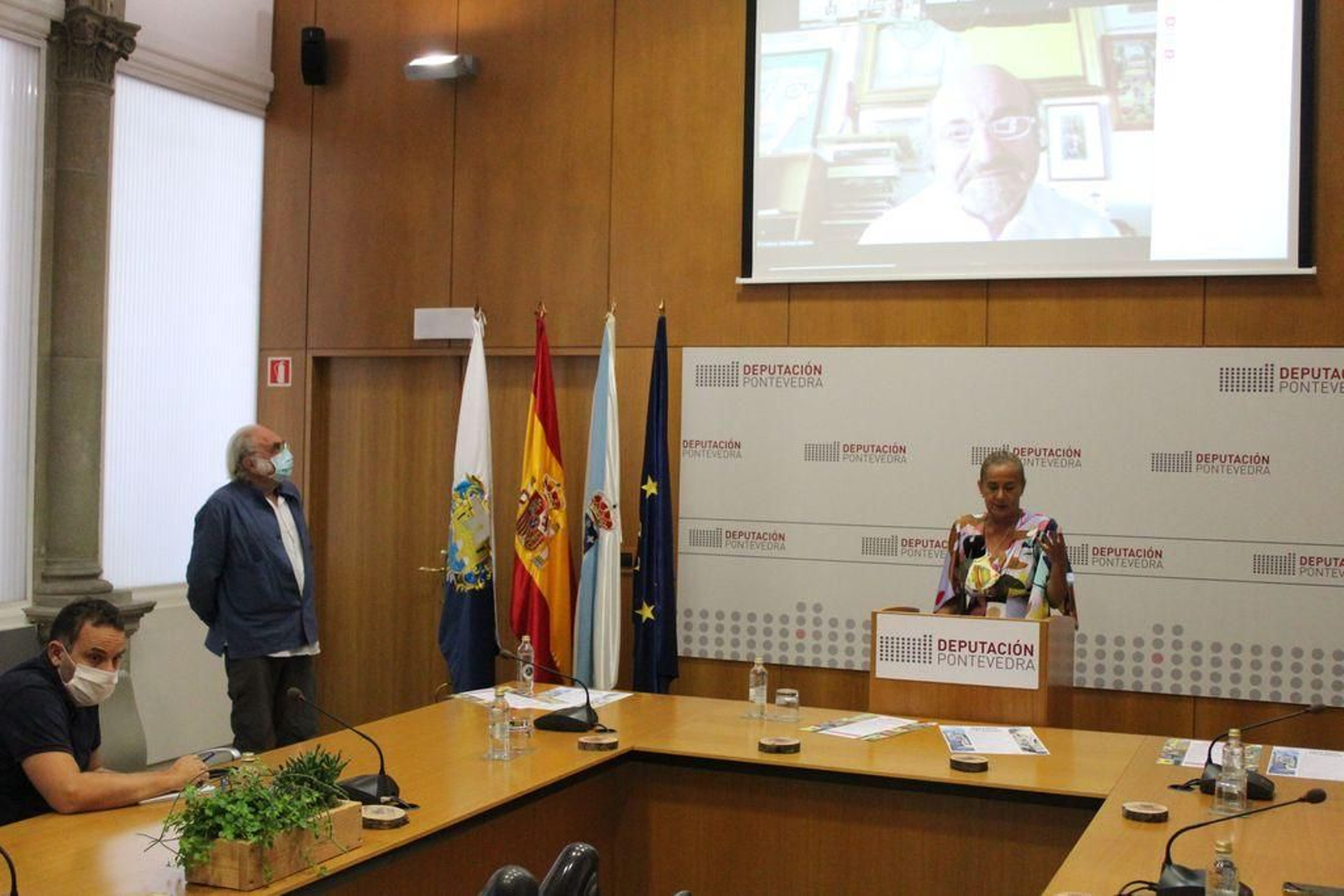 Carmela Silva en la presentación de los "roteiros".