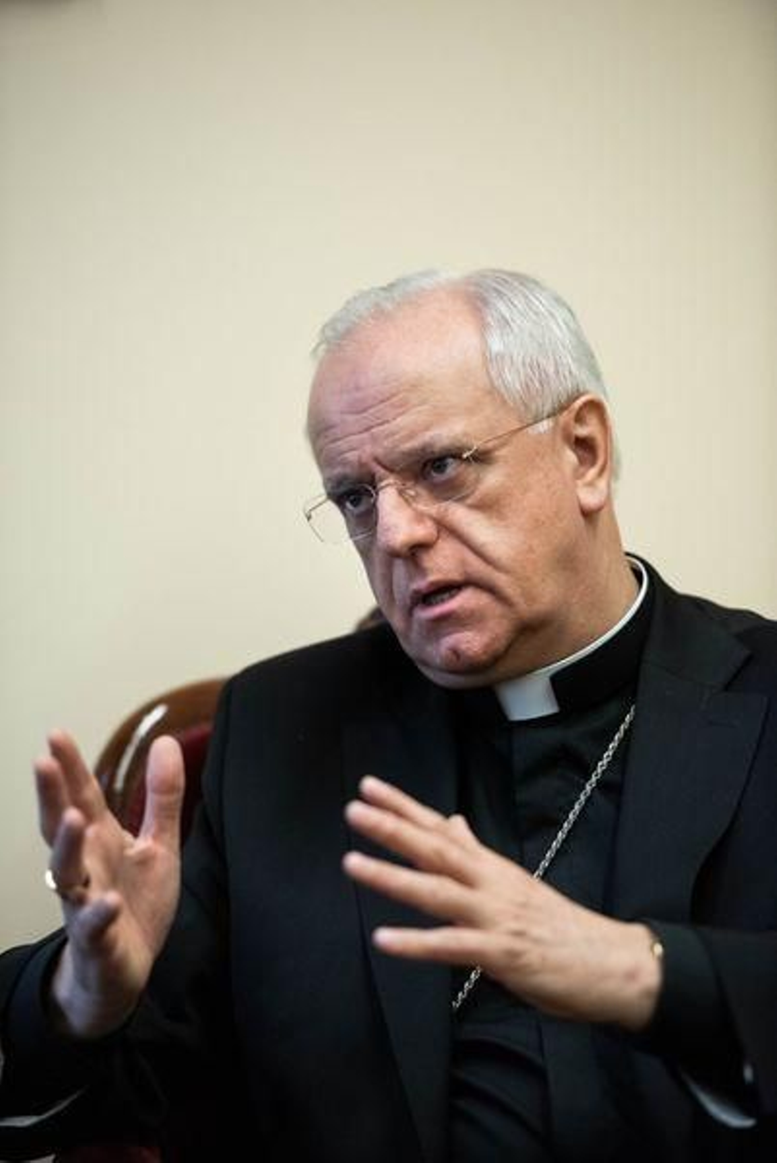 OURENSE (OBISPADO). 30/01/2020. OURENSE. Entrevista al Obispo de Ourense, Leonardo Lemos, para La Revista. FOTO: ÓSCAR PINAL 