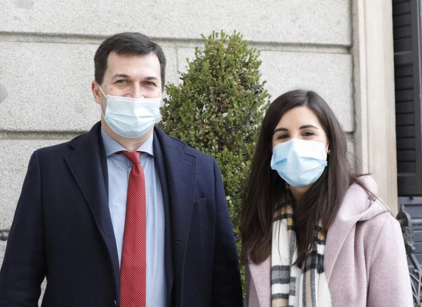 Gonzalo Caballero, con la diputada ourensana Uxía Tizón.