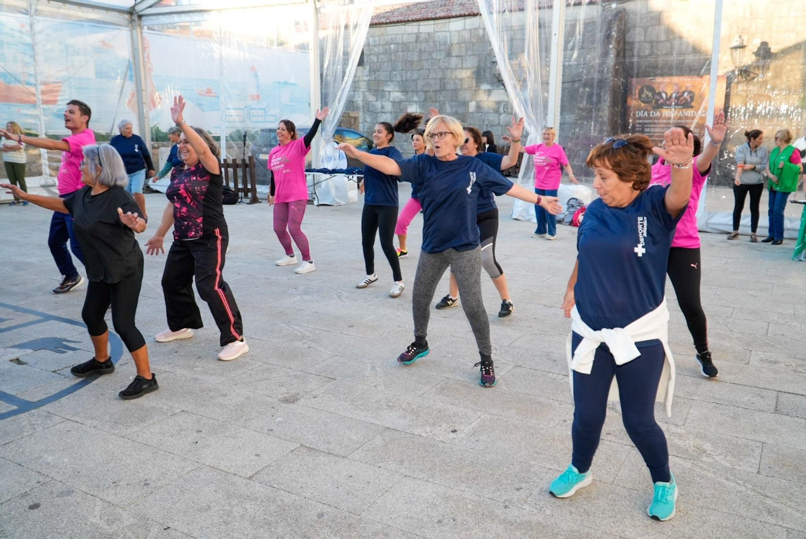Galería | Baiona se mueve al ritmo de zumba con +Deporte Atlántico