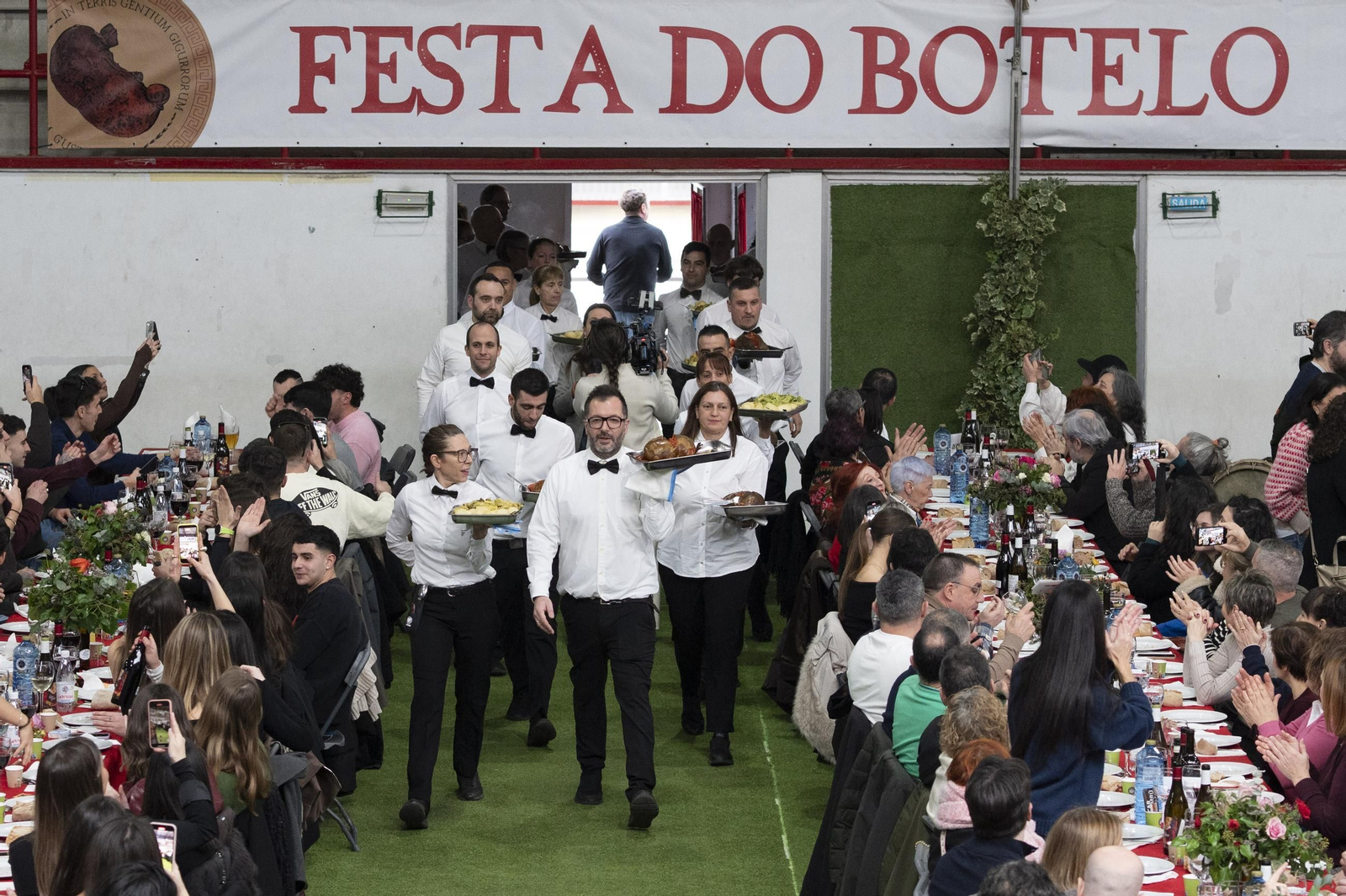 Galería | Botelo, patatas, repollo y chorizo para disfrutar un año más de la tradicional comida popular