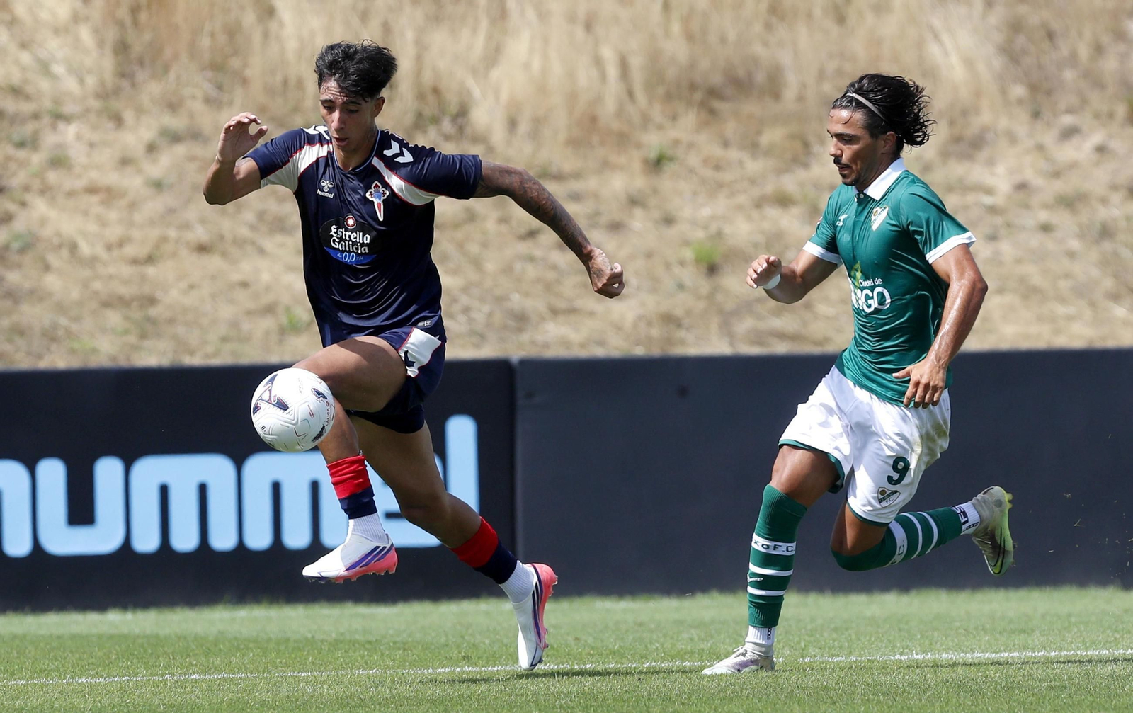 Galería | Celta Fortuna y Coruxo se miden en la pretemporada
