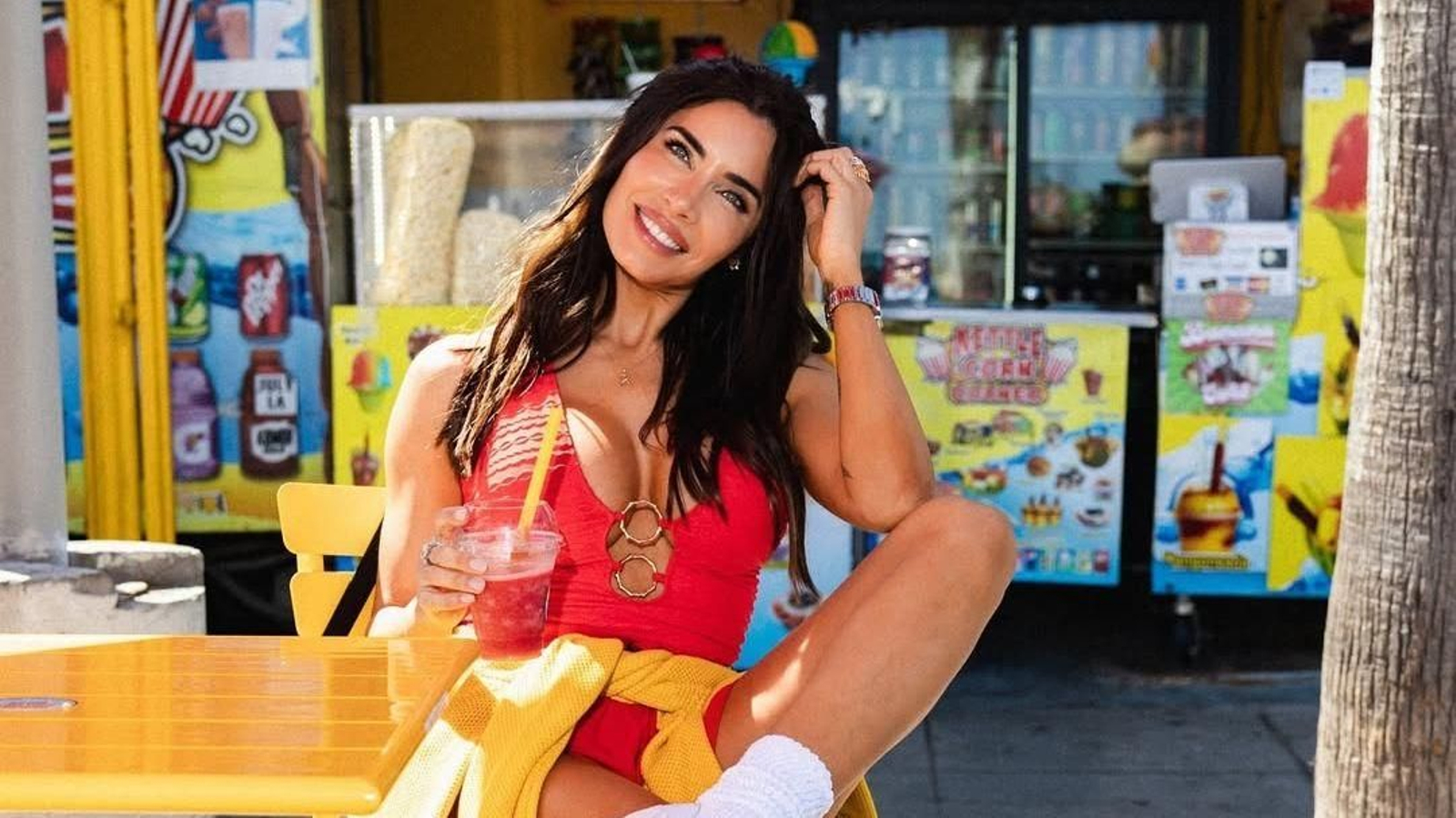 Pilar Rubio, con el bikini rojo de Selmark, en California.