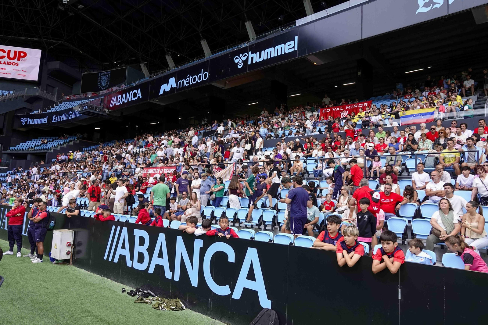 Galería | Balaídos despide la Vigo Cup con el acto de clausura y entrega de medallas