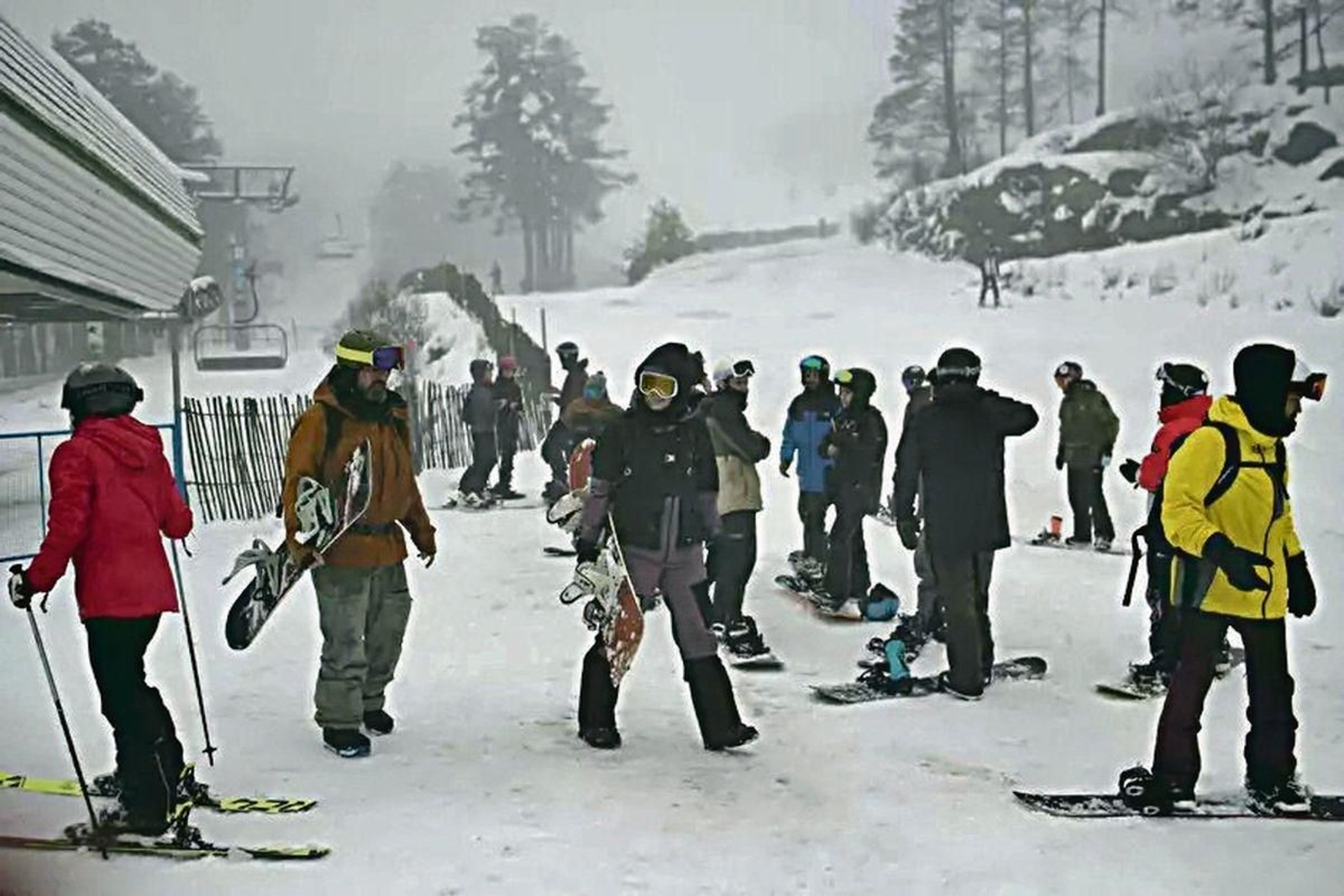 Usuarios el pasado mes de diciembre de la estación de montaña ourensana.