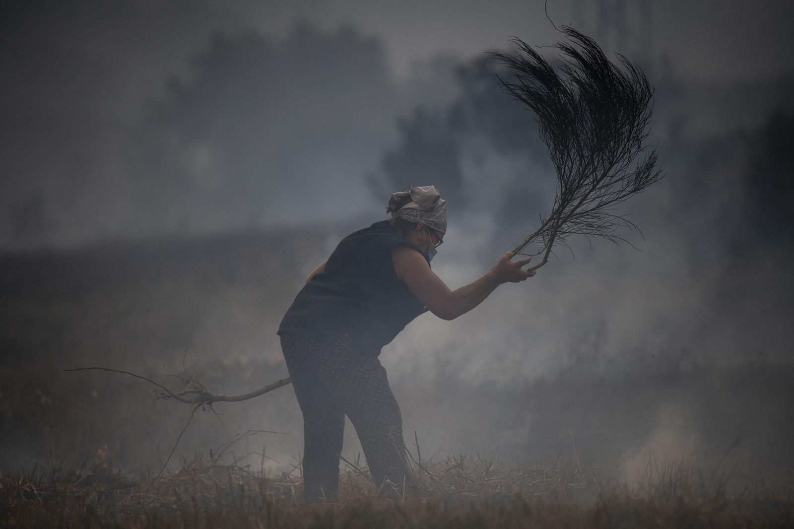 Incendio en el concello de Cualedro con varios focos en diferentes localidades como Carzoá, Cualedro ou San Martiño.