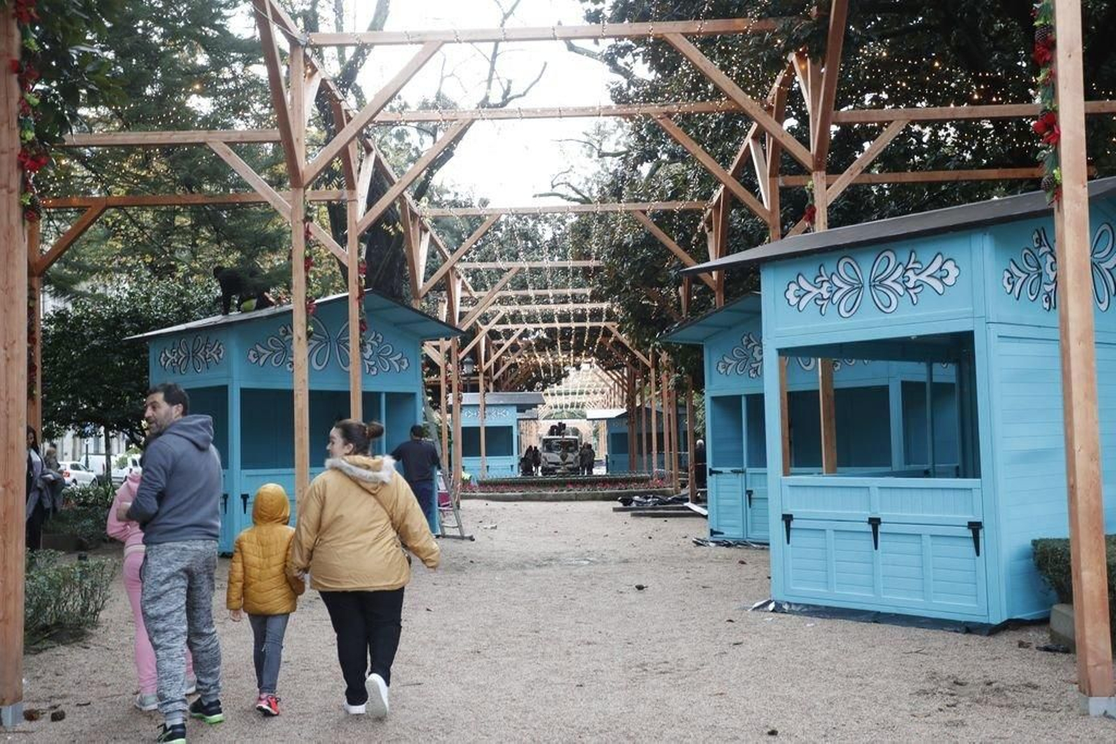 El mercadillo casi preparado