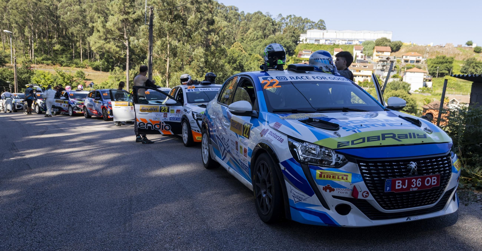 Galería | Los coches se apoderan de Vigo en el primer día del Rally Rías Baixas