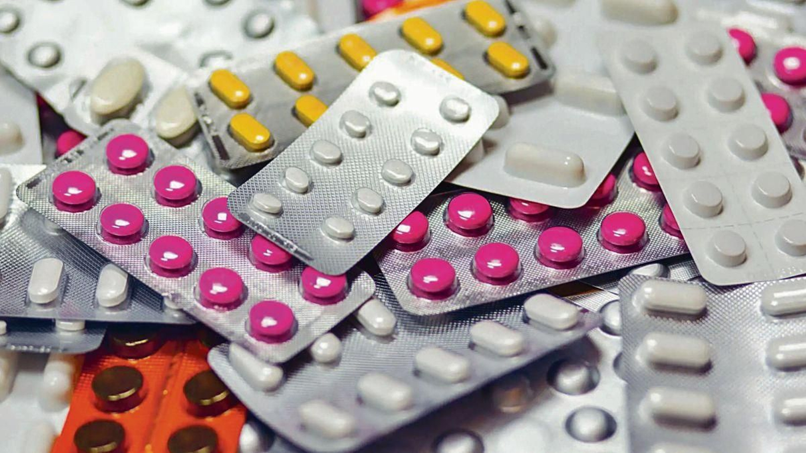 Las personas polimedicadas consumen cinco o más principios activos crónicos.