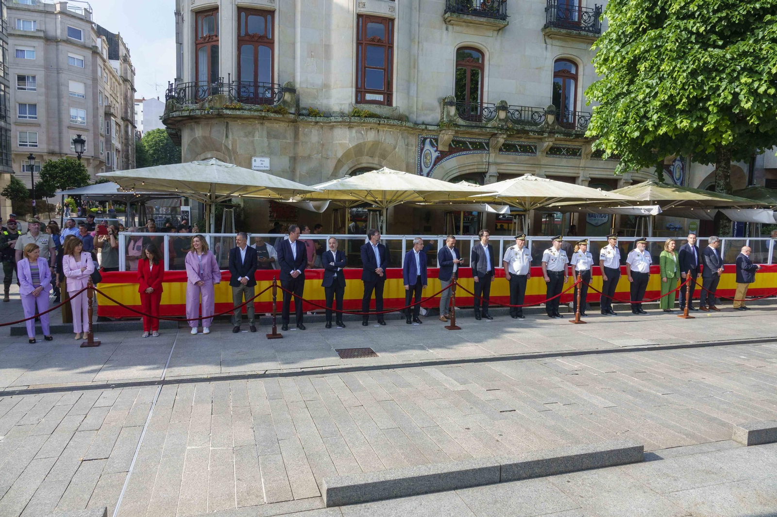 Galería | Comienza la programación del Día de las Fuerzas Armadas en Vigo