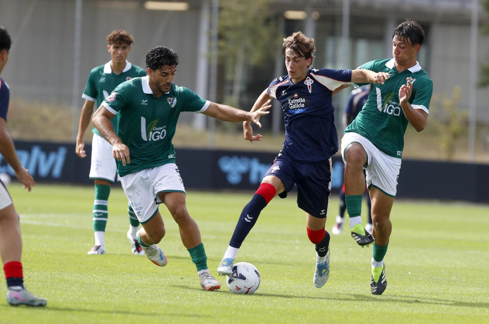 Galería | Celta Fortuna y Coruxo se miden en la pretemporada