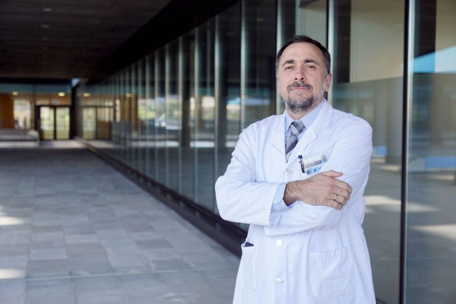 El gerente, Julio García.