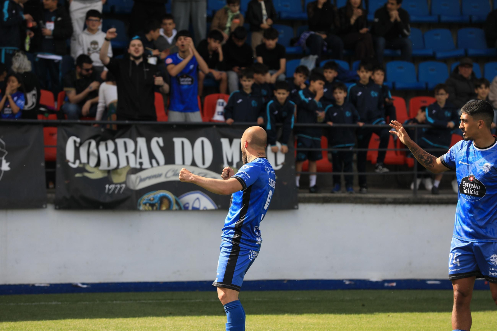 Galería 1 O Couto disfruta de una gran victoria del Ourense CF ante el Lugo (4-2)