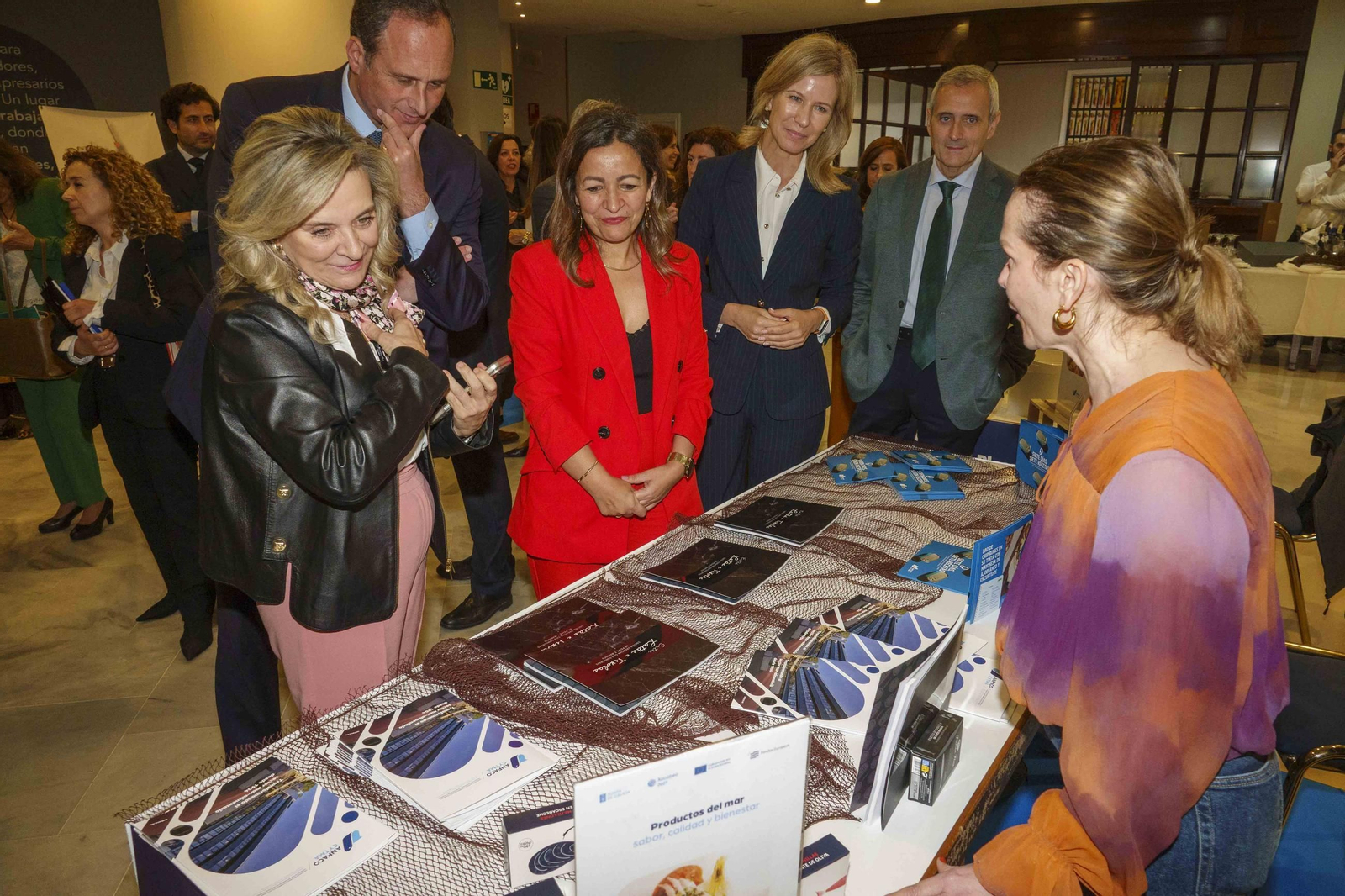 El sector pesquero exhibe su peso específico en Vigo
