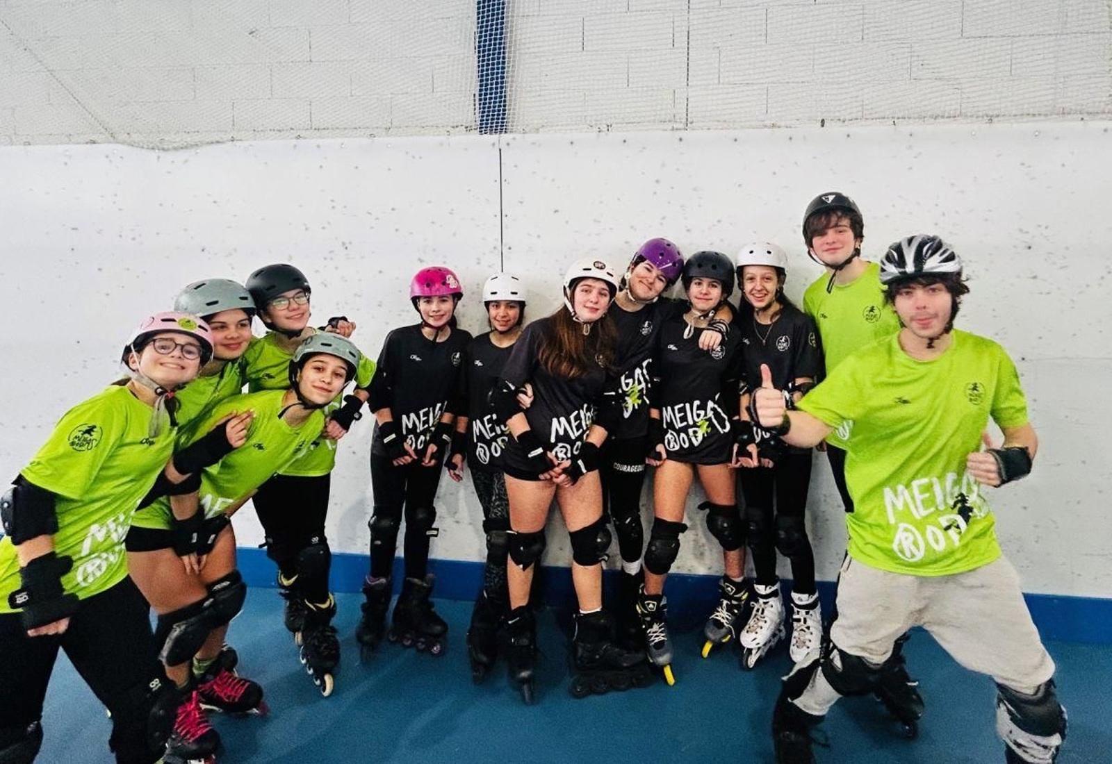 Galería | Estreno sobre ruedas de la Liga Gallega de patinaje en A Carballeira