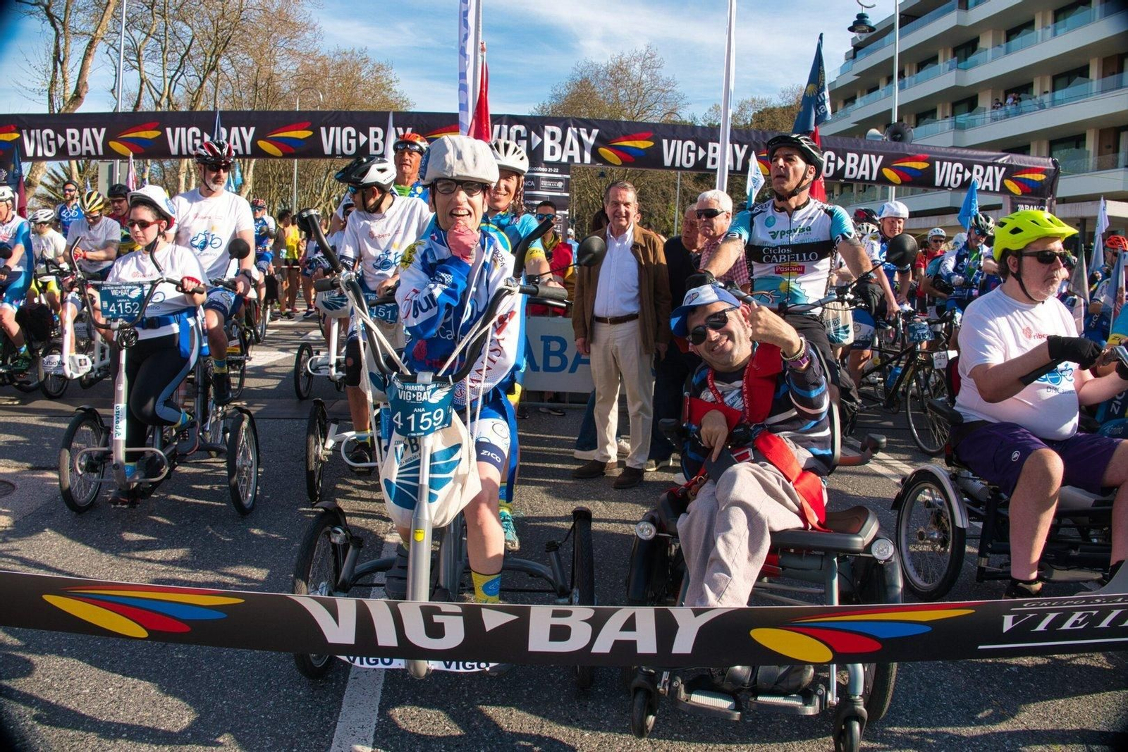 Participantes de Discamino en la Vig-Bay 2024.