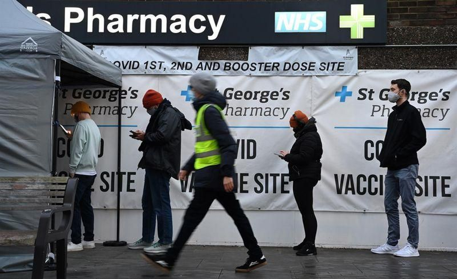 Vacunación en Reino Unido (EFE).