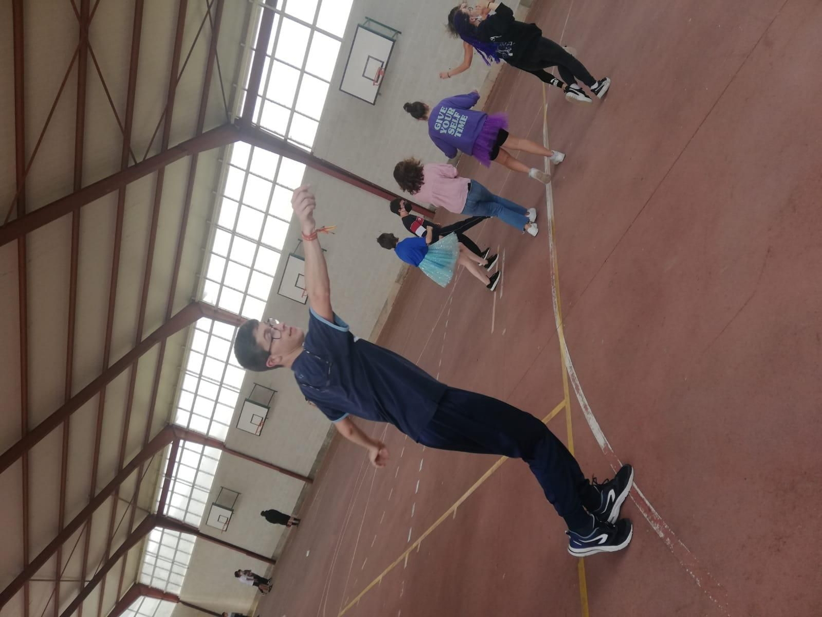 Xogos populares no pavillón.