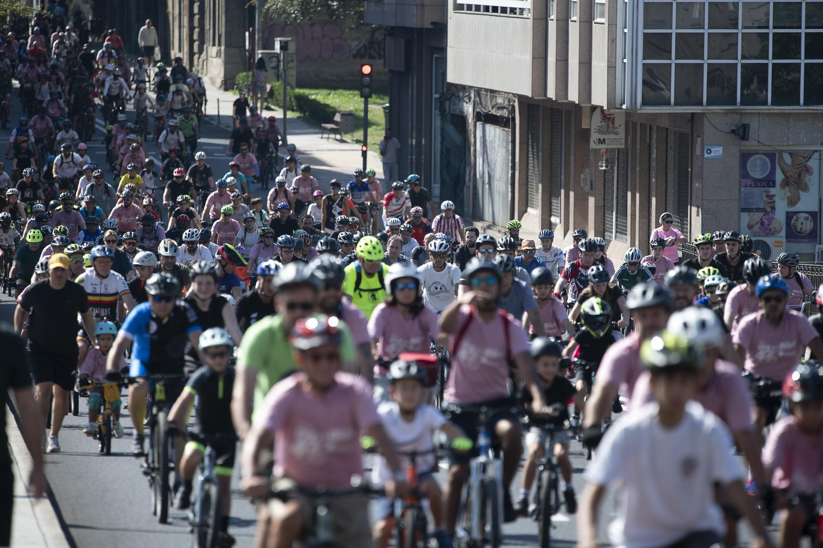 Galería | Ourense disfruta de un Día da Bici con sol, ambiente familiar y regalos