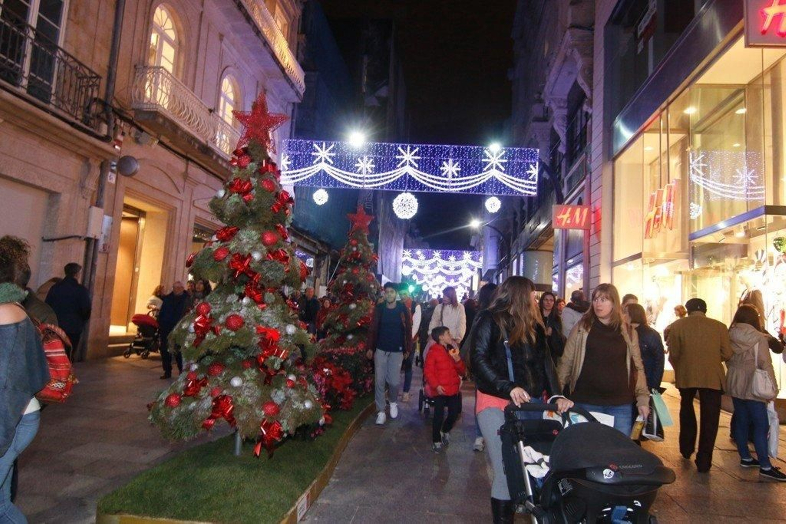 Encendido de las luces de Navidad Foto JV Landín 244