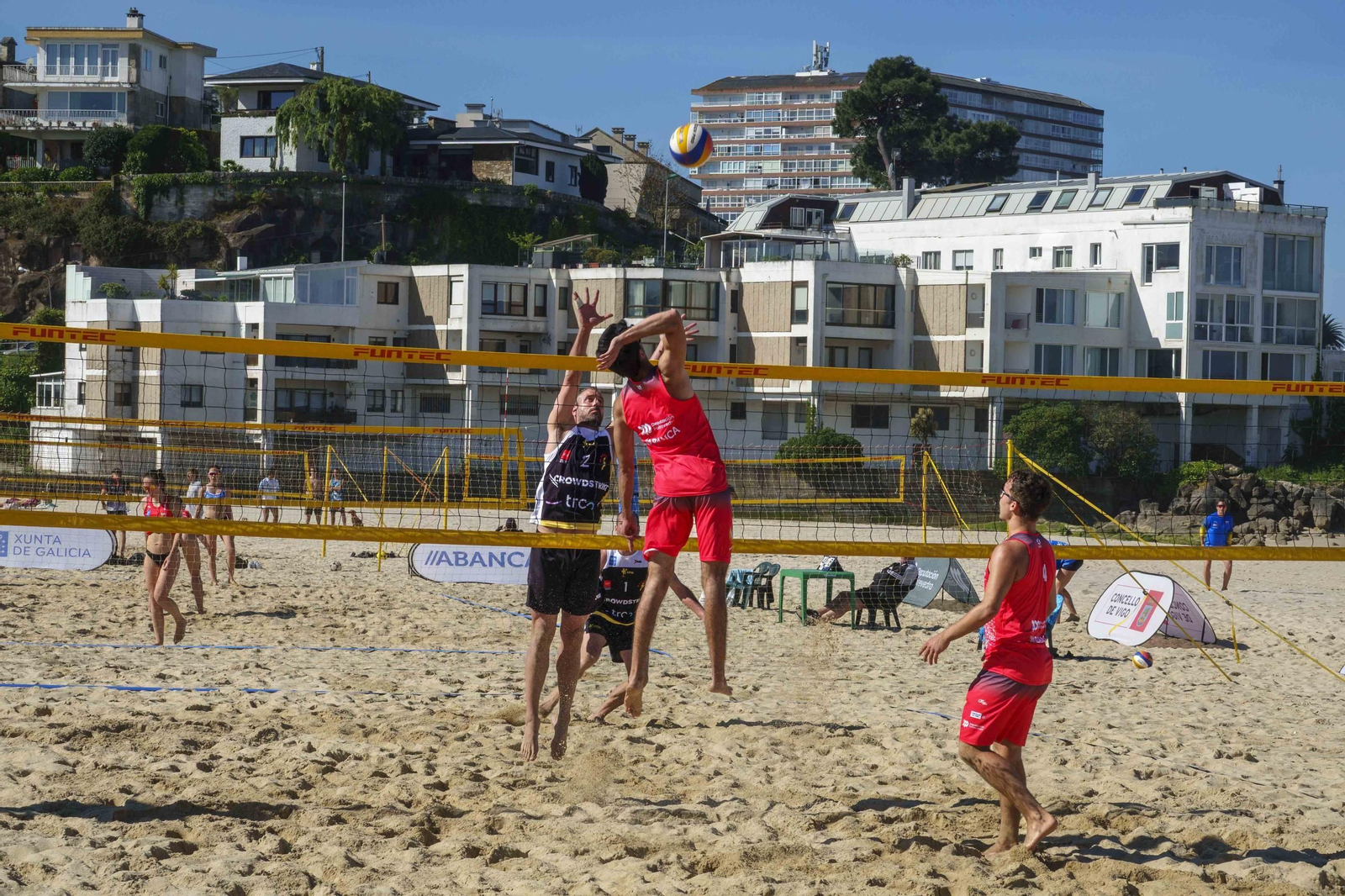 Galería | La liga de voley playa vive su última jornada en Samil