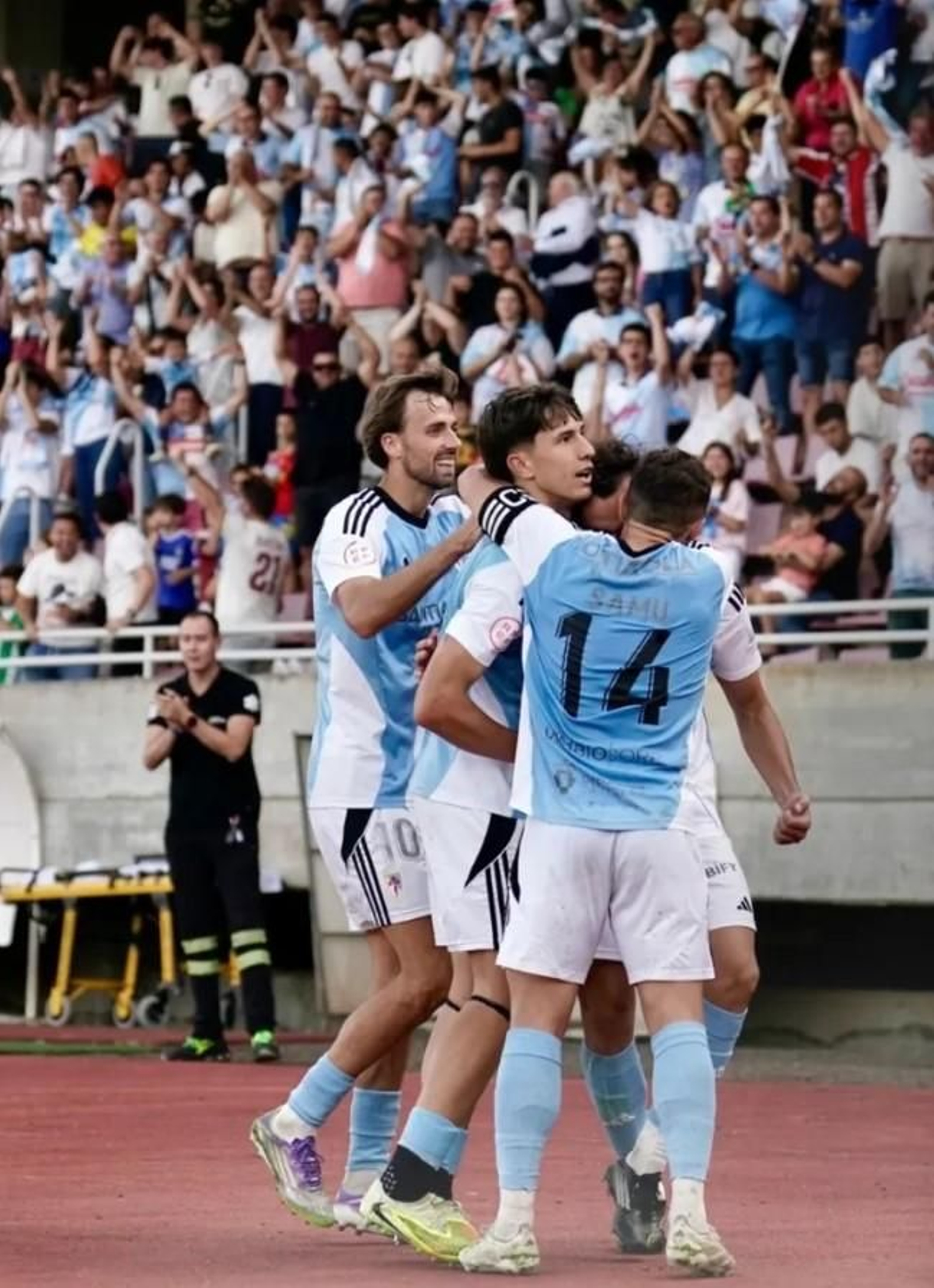 El Compos logró el ascenso.
