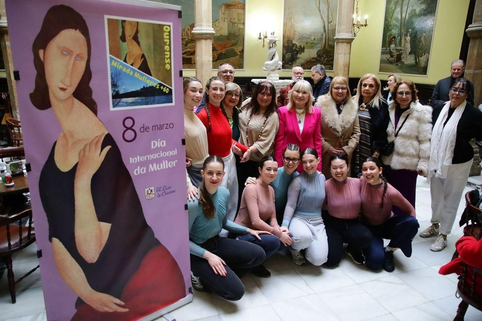 Galería | Ourense se une por la igualdad para conmemorar el 8M