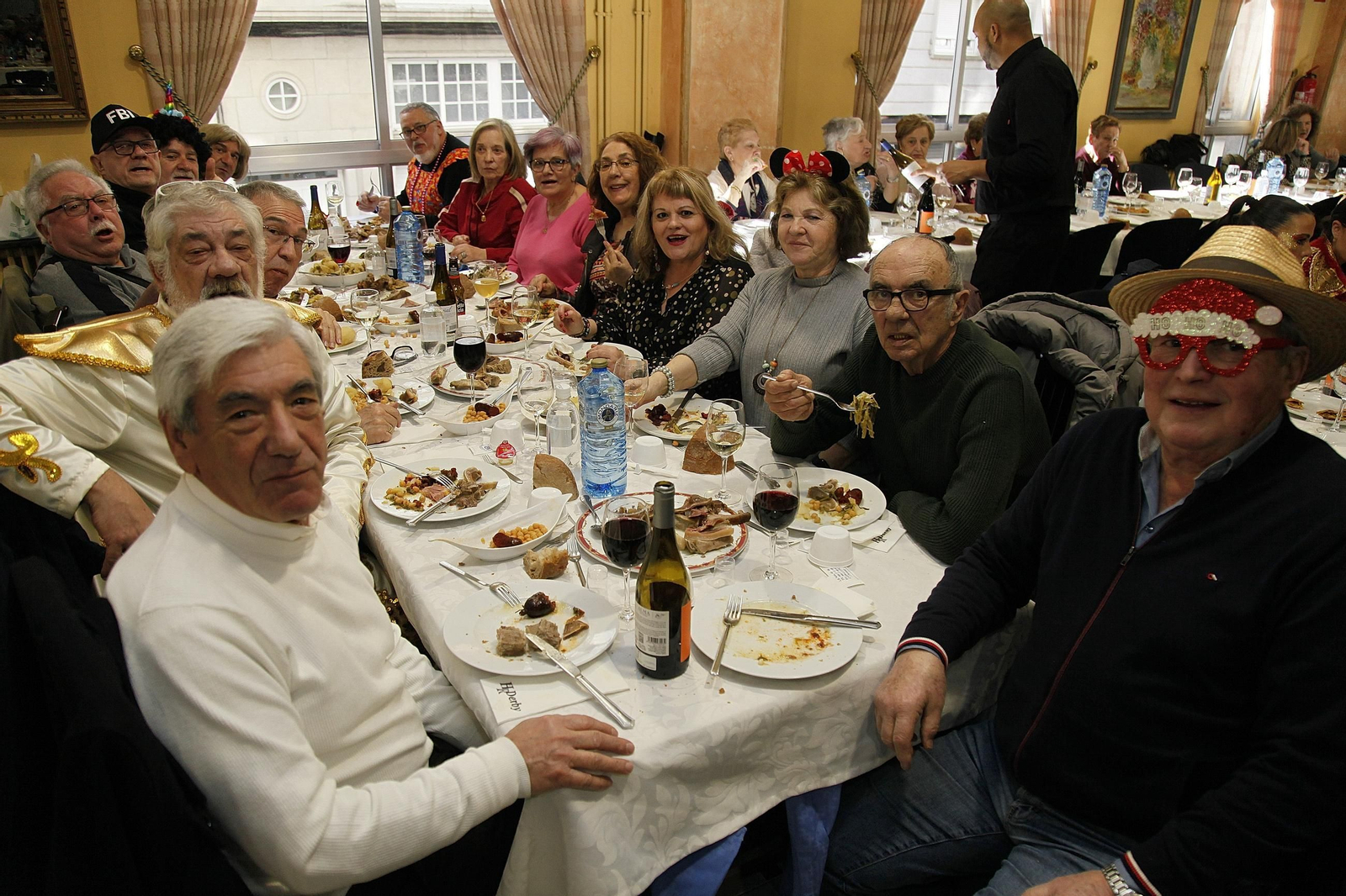 Galería | Sabroso cierre de Entroido en Carballiño, con la Festa da Cachucha