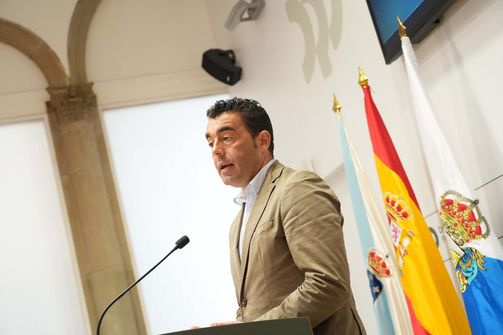 El presidente de la Diputación de Pontevedra, Luis López.