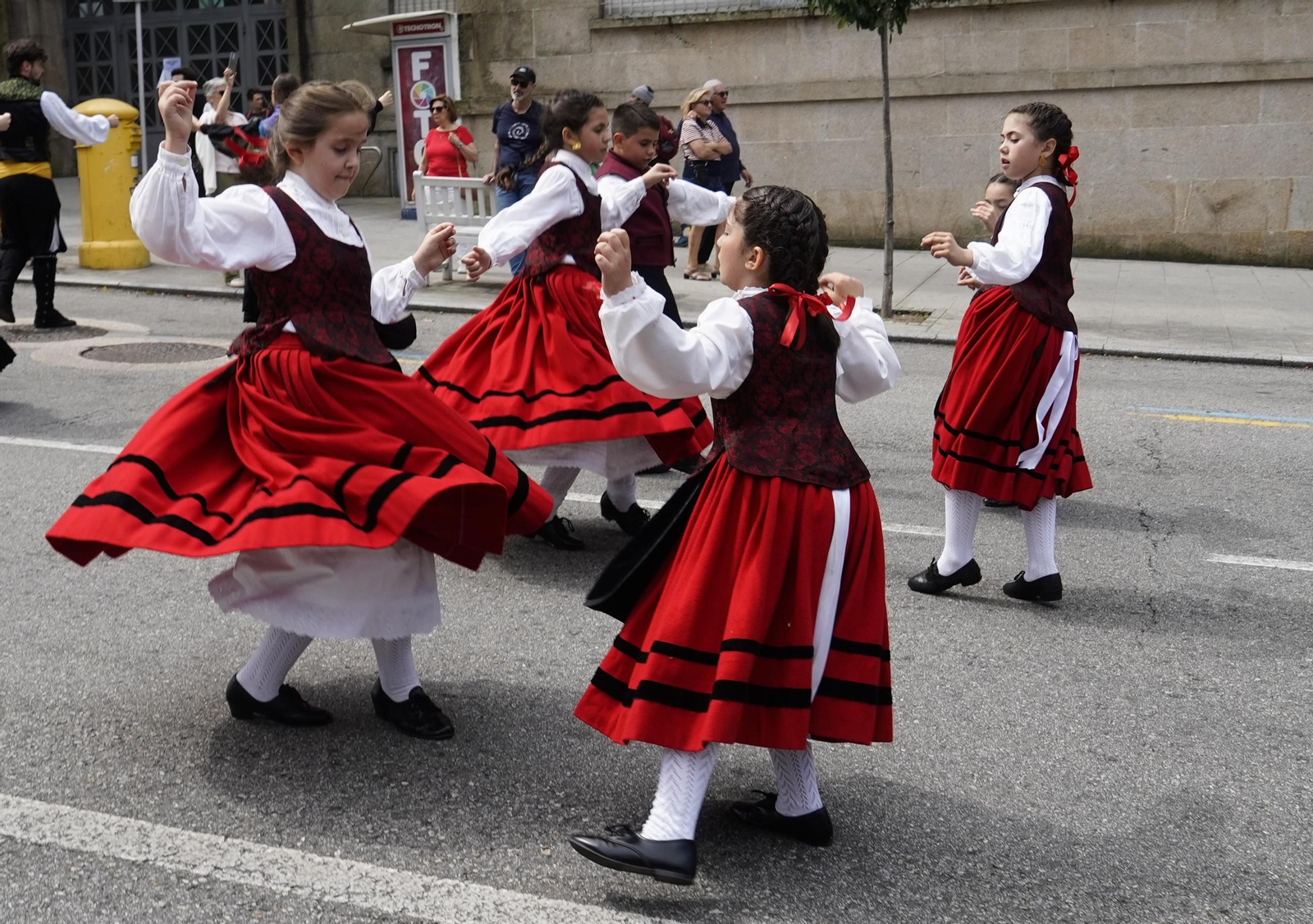 Galería | Vigo celebra el Día de la Muiñeira a lo grande