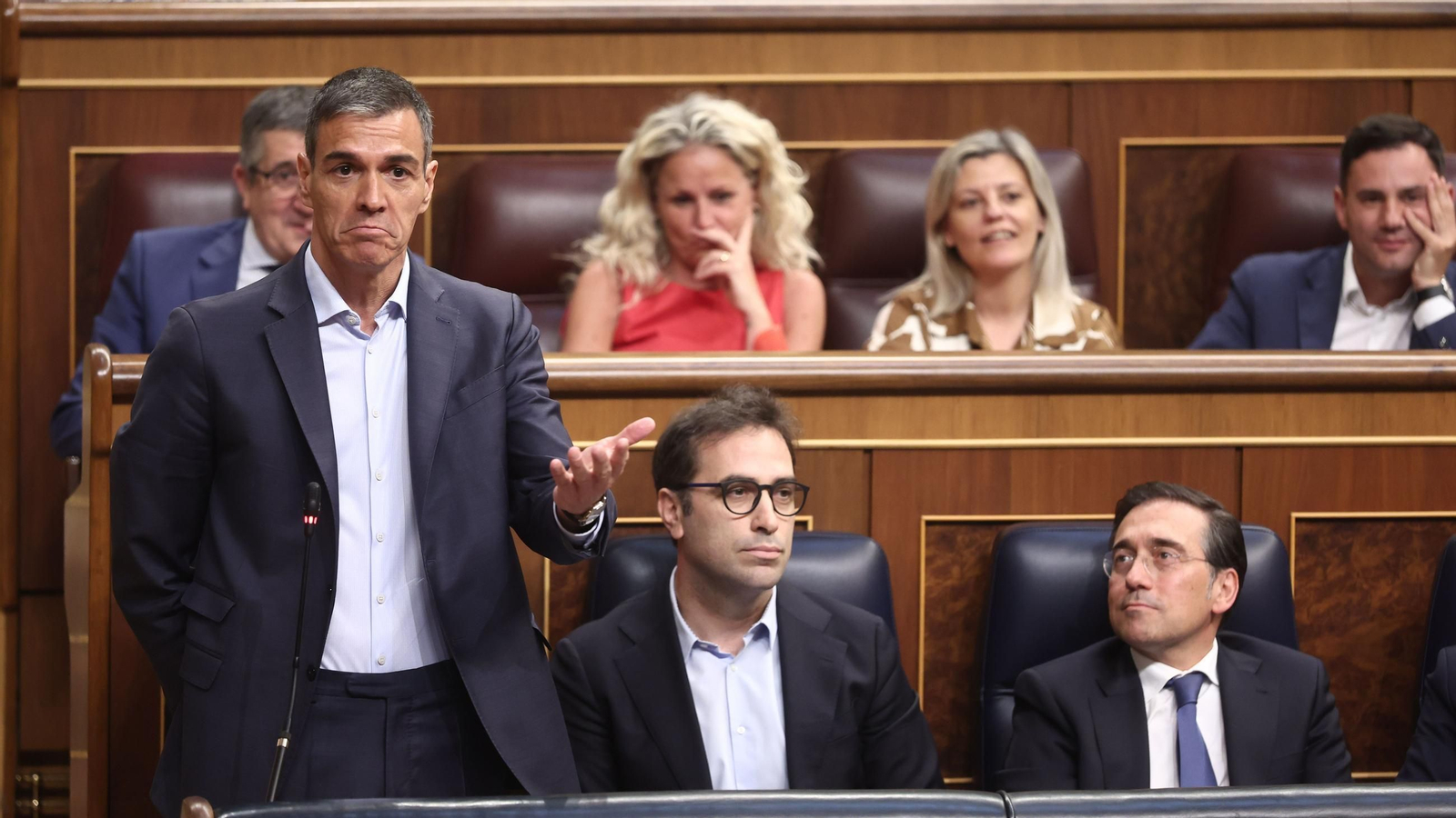 El presidente del Gobierno, Pedro Sánchez, interviene durante una sesión de control al Gobierno, en el Congreso de los Diputados.