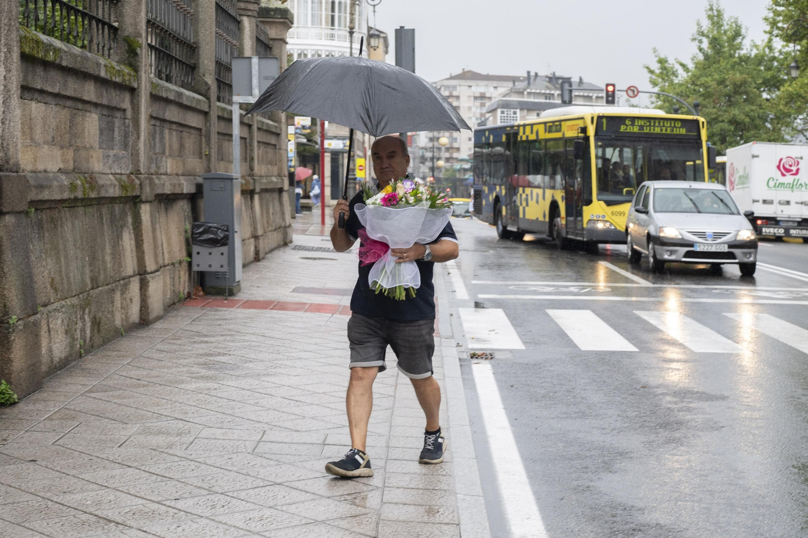 Galería | Otra tarde de agosto pasada por agua en Ourense
