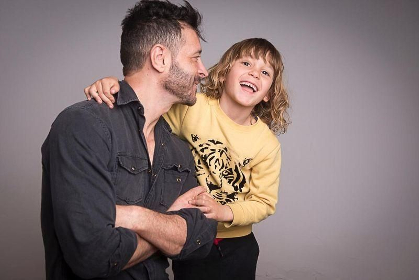 Antonio Luz con su hijo Alfredo.