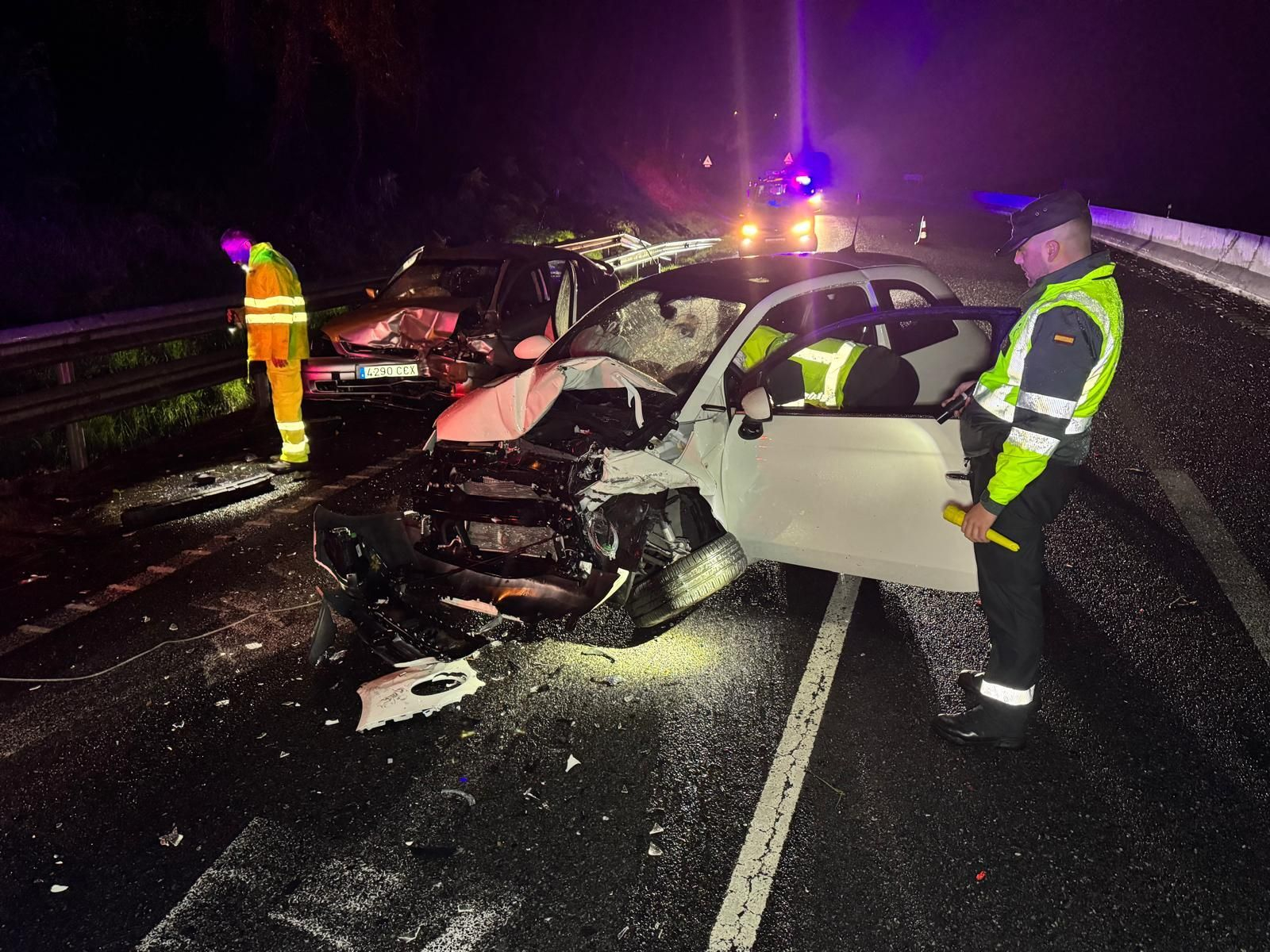 El estado de los vehículos accidentados en la A-55.