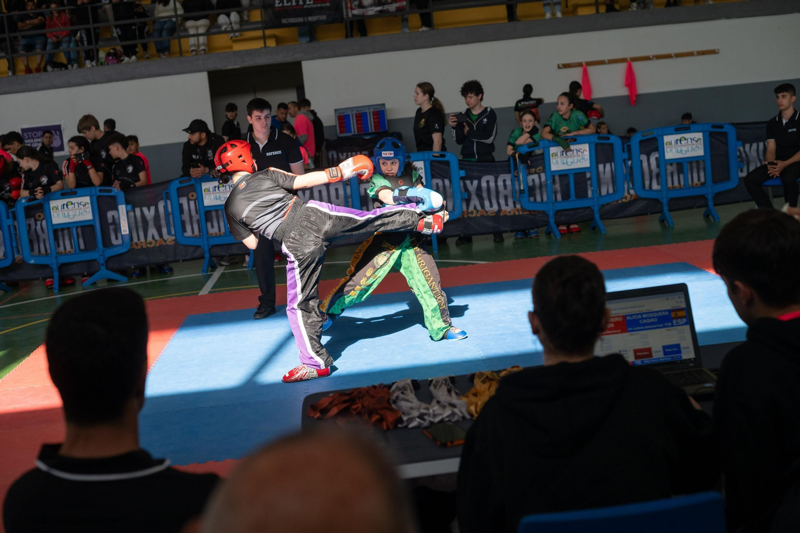 Galería | El kick boxing no falta a su cita con la Ribeira Sacra