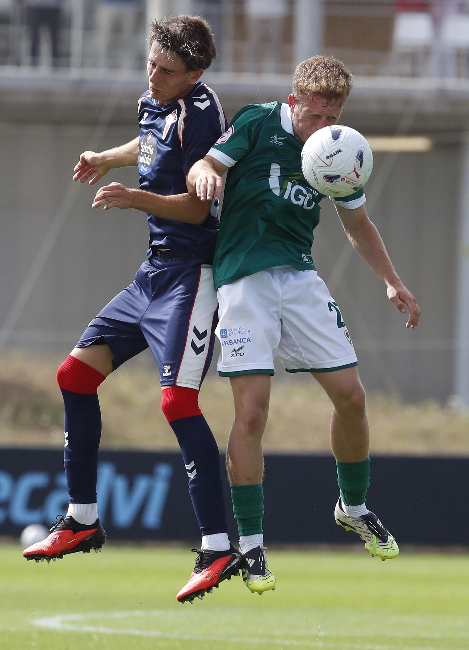 Galería | Celta Fortuna y Coruxo se miden en la pretemporada