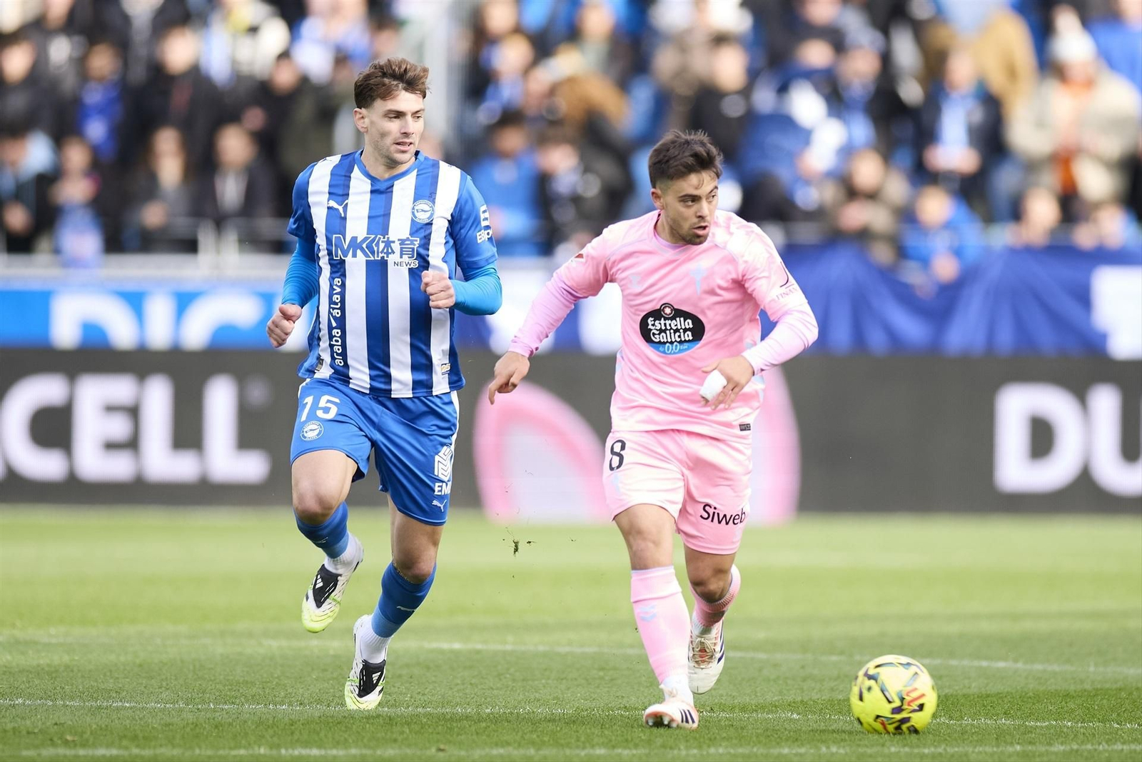 Galería | El partido entre el Alavés y el Celta en Mendizorrotza