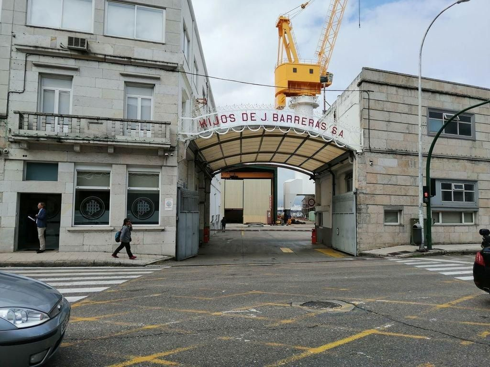 Entrada principal al astillero vigués Barreras.