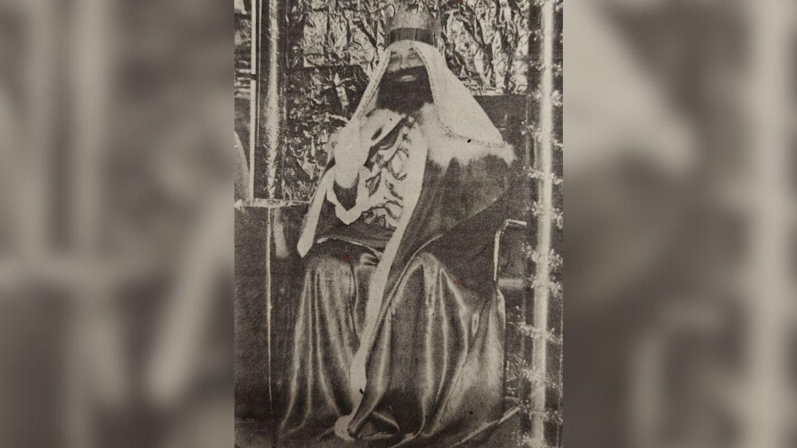 El rey Melchor en el establecimiento comercial de La Región.