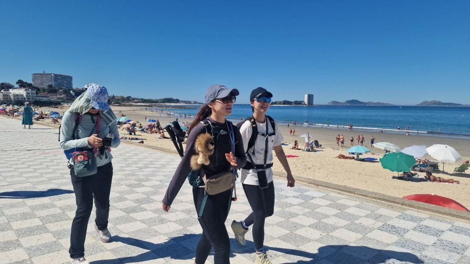 Peregrinas asiáticas, este fin de semana en Samil.
