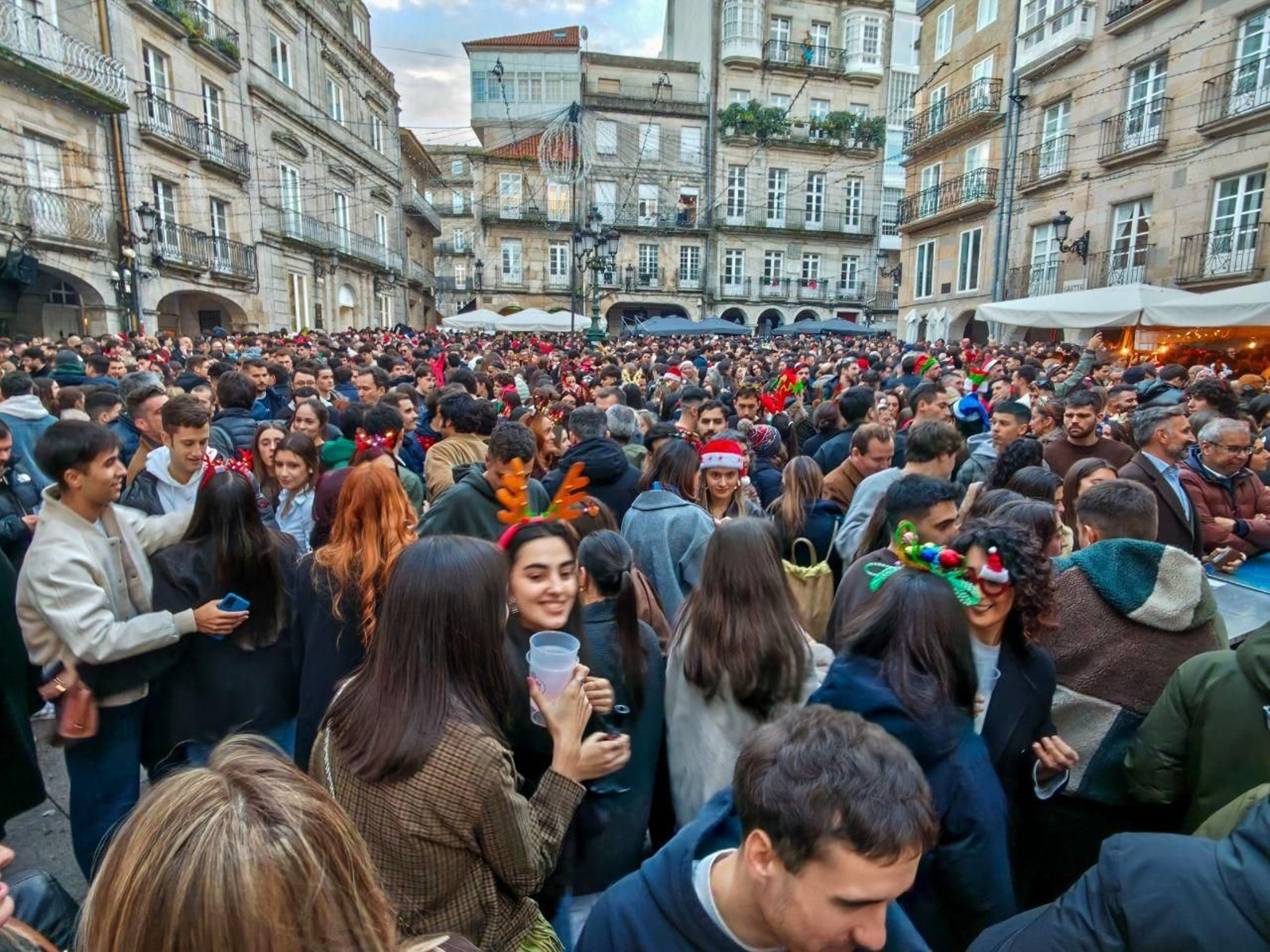 Galería | La Tardebuena rebosa las calles de Vigo