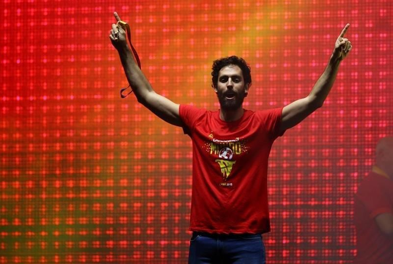 La celebración de la selección Española por el Mundial de Baloncesto 05