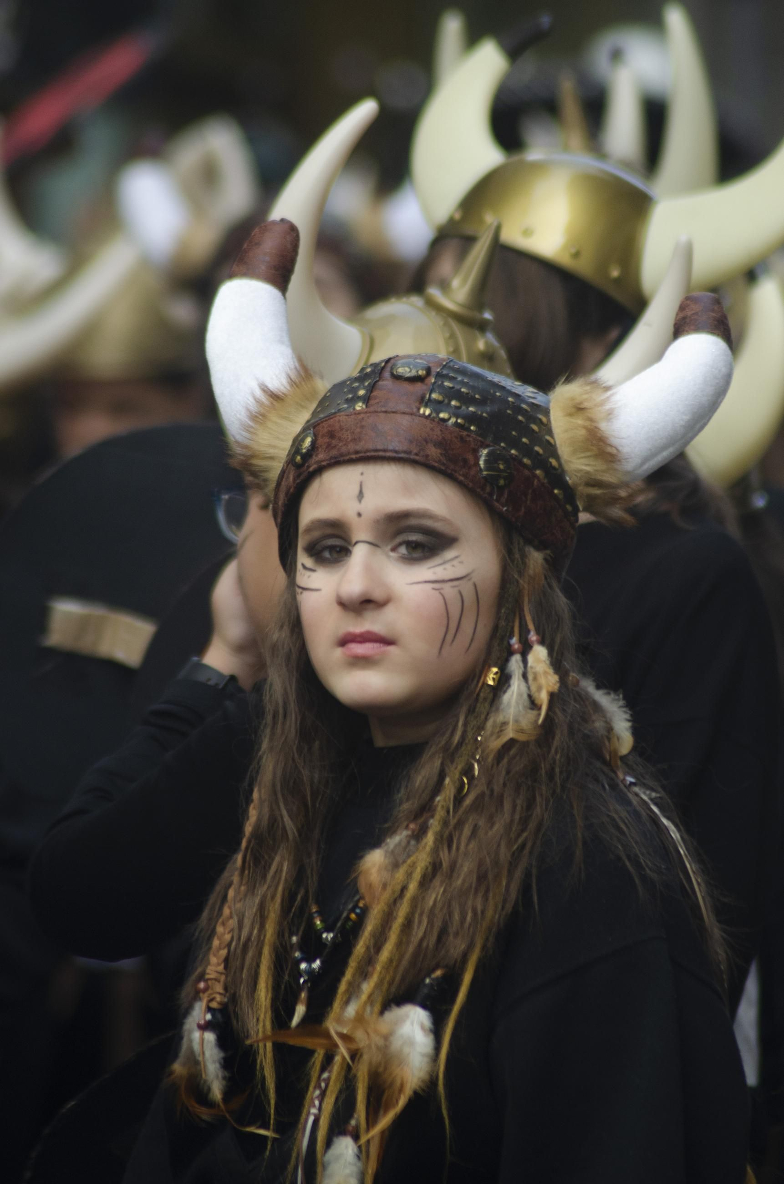Galería | Las calles de Carballiño se llenan de color con el desfile escolar de Entroido
