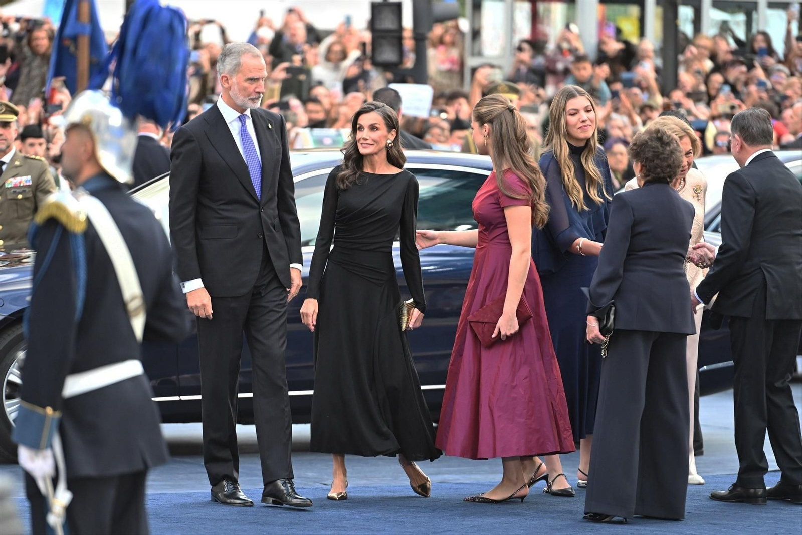 Galería | Jóvenes, democracia y un mensaje de unión; los temas que protagonizan la ceremonia de los Premios Princesa de Asturias