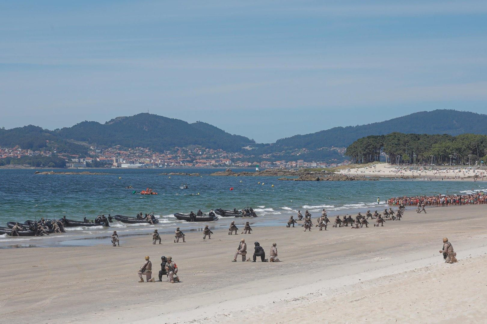 Exhibición flota Dédalo 24 en Samil.
