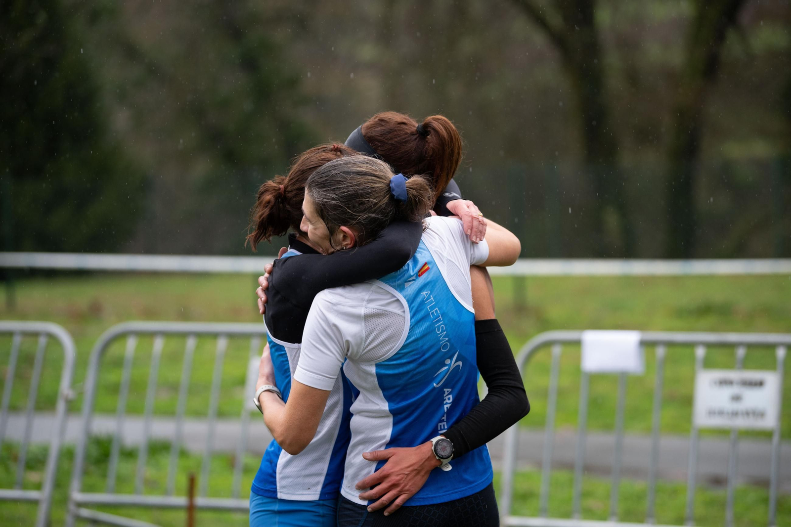 Galería | El Cross gallego disfruta en Ribadavia