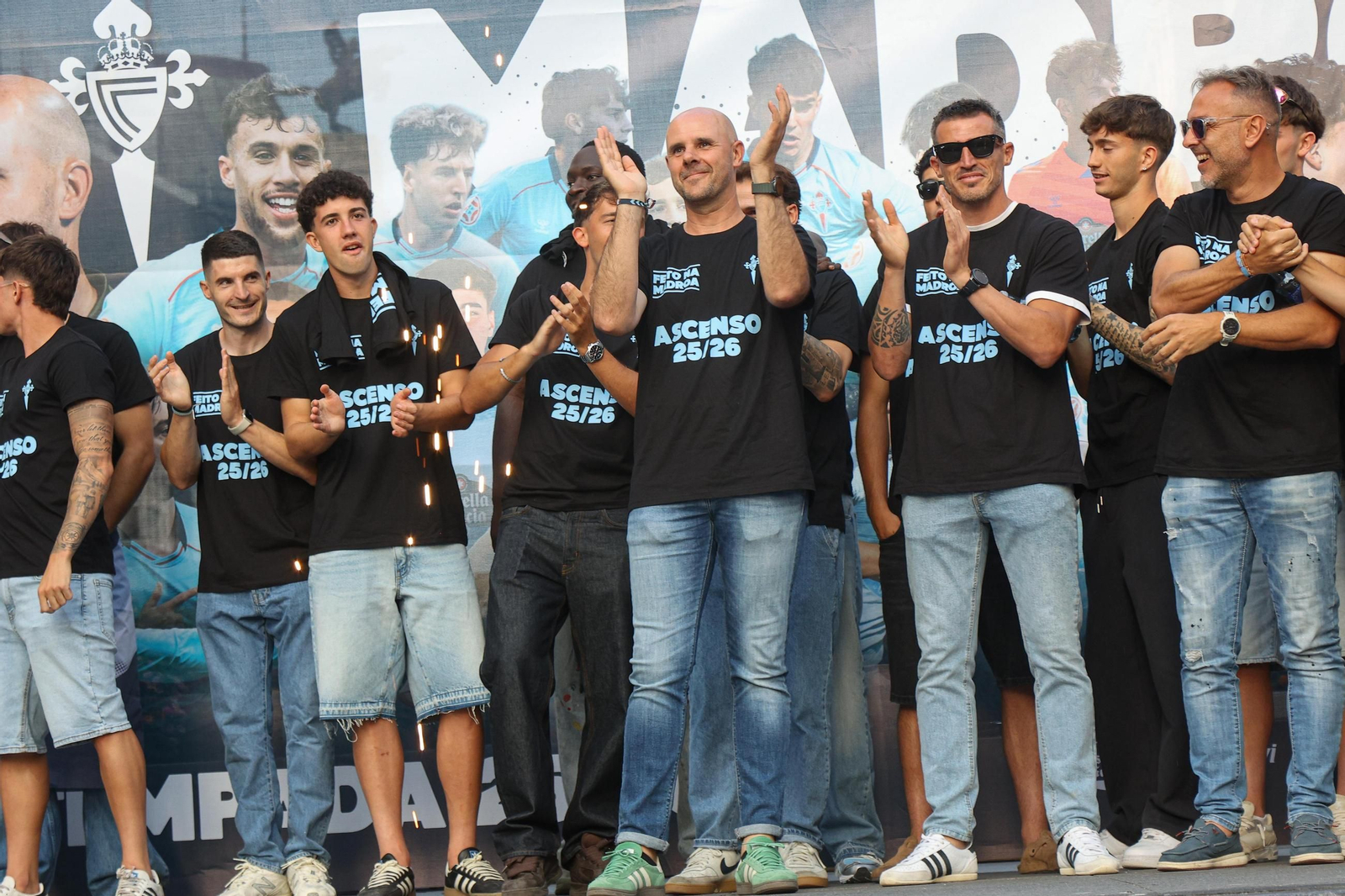Galería | El Celta Fortuna celebra en Porta do Sol el ascenso a Segunda