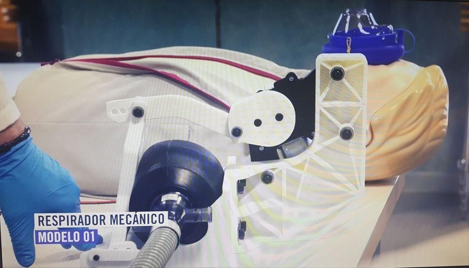 CTAG trabaja con diferentes prototipos de ventiladores mecánicos en sus instalaciones en Porriño.