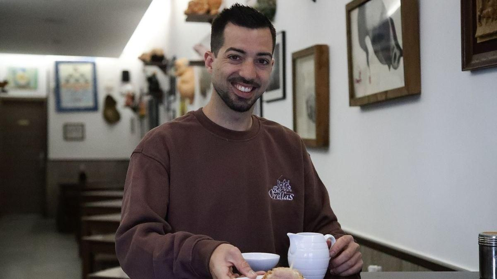 Jacobo Ovejero, en el Bar Orellas