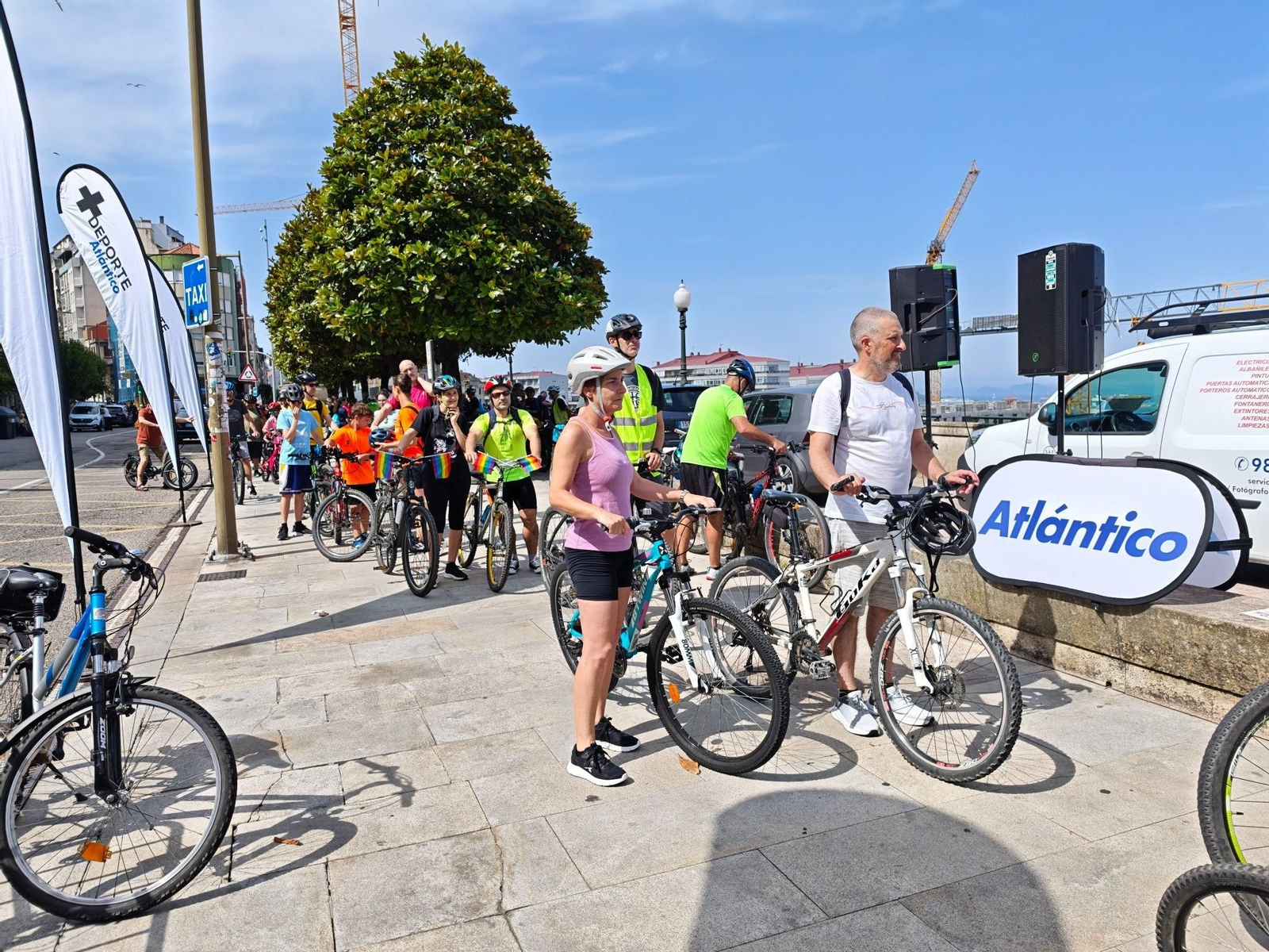 Galería | El ciclismo toma Vigo con la primera edición del Día de la Bici de Atlántico